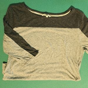 VS 3/4 sleeve tee size xsm